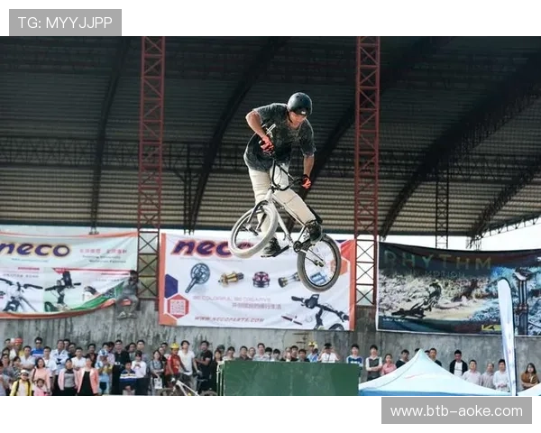 CX极限赛张智勇决赛前精心准备 临时借车仍逆转夺冠