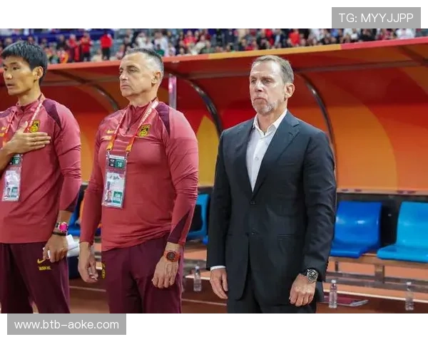 战术纪律胜于球星个人能力：维拉击败曼联的启示