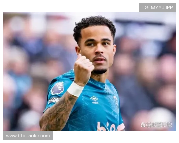 伯恩茅斯界外球战术奏效，两度攻破切尔西球门