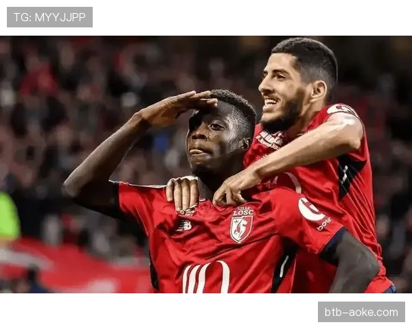 布雷斯特2-0图卢兹，主队凭借两次角球进攻取得领先